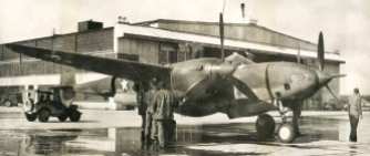 hangar_banner_1943